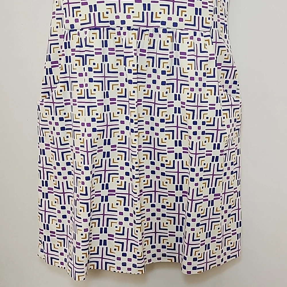 J McLaughlin Geometric Patterned Dress - Purple and White Size Large - Picture 5 of 16